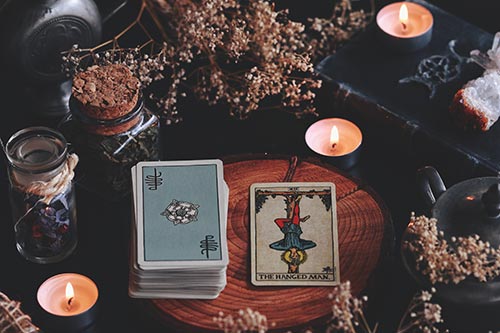 Find out if the Celtic Cross online tarot reading is right for you.