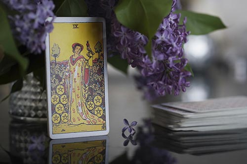 Your personal Career Tarot in online format at Tarot.co.uk!