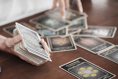 The online tarot for partnership and family - what are your stars in the tarot oracle?